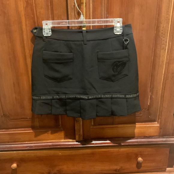 Master Bunny Edition  Women’s  Athletic Tennis  Skirt, Color Black, Size 4 - Picture 5 of 6